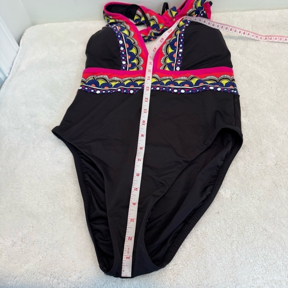 Trina Turk Tanzania Scarf Plunge One Piece size 6 - Picture 11 of 11